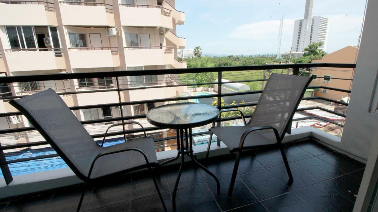The Ocean Pearl Apartment Патая Екстериор снимка