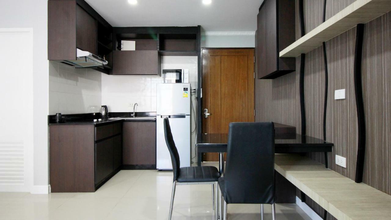 The Ocean Pearl Apartment Патая Екстериор снимка